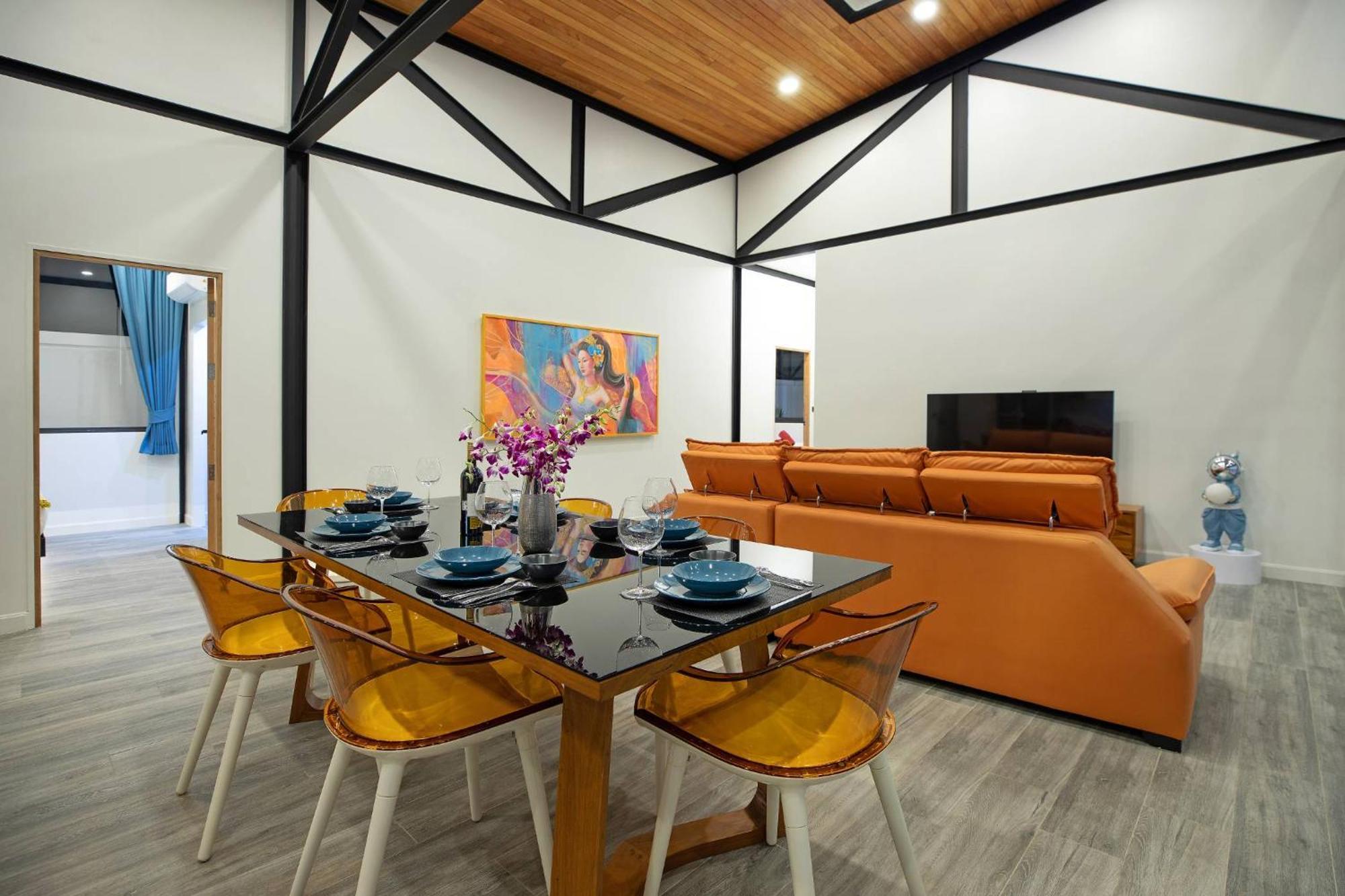 Trendy & New 19M Oxygen Pool Villa Sunset Garden 10 In Rawai Ban Saiyuan Exterior photo