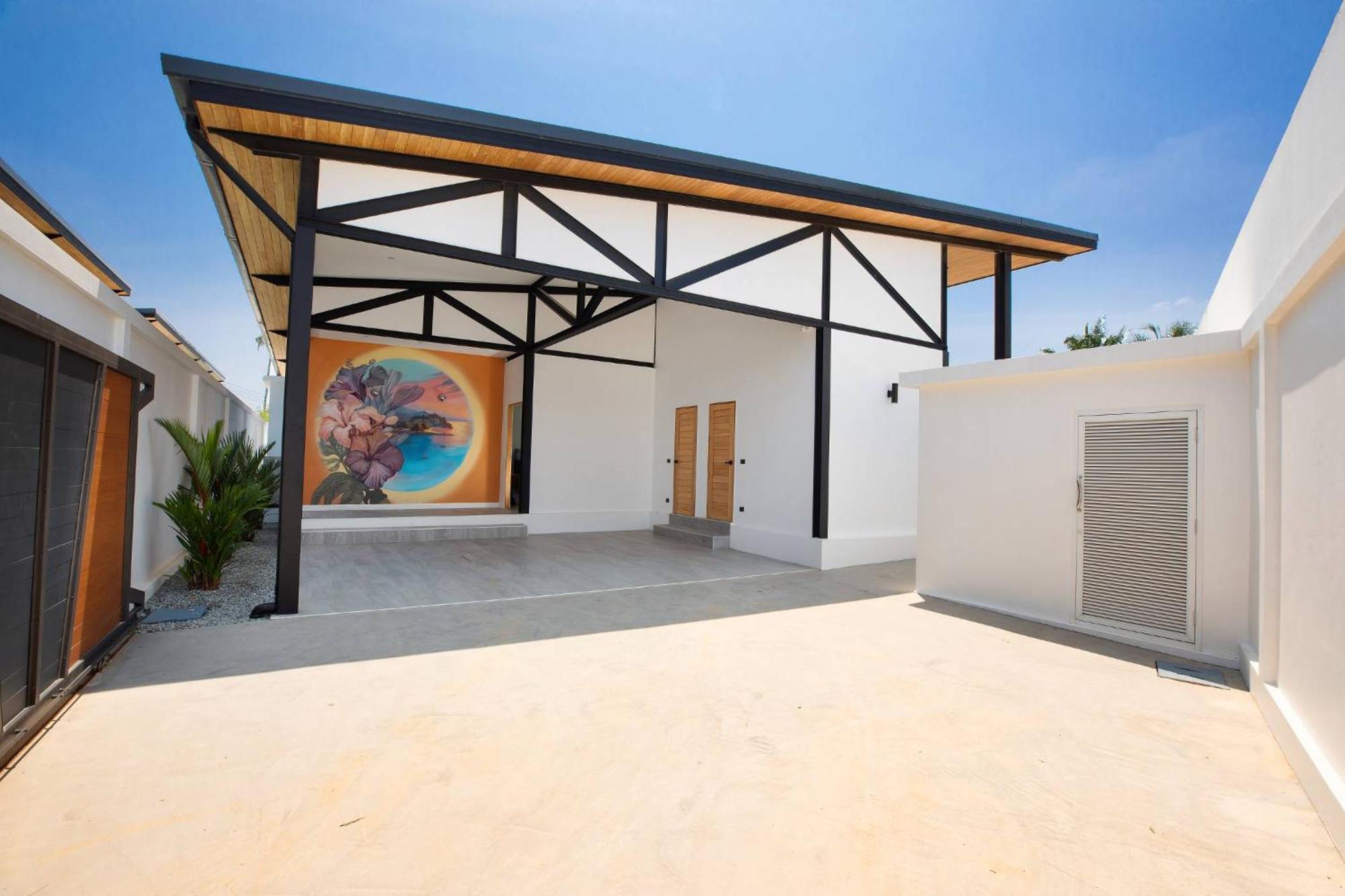 Trendy & New 19M Oxygen Pool Villa Sunset Garden 10 In Rawai Ban Saiyuan Exterior photo